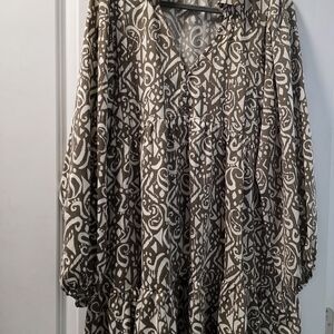 Umgee Brown and White Long Sleeve Printed Dress